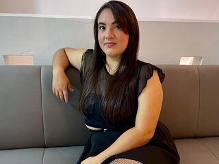 EvvaCollins's Online Profile Image